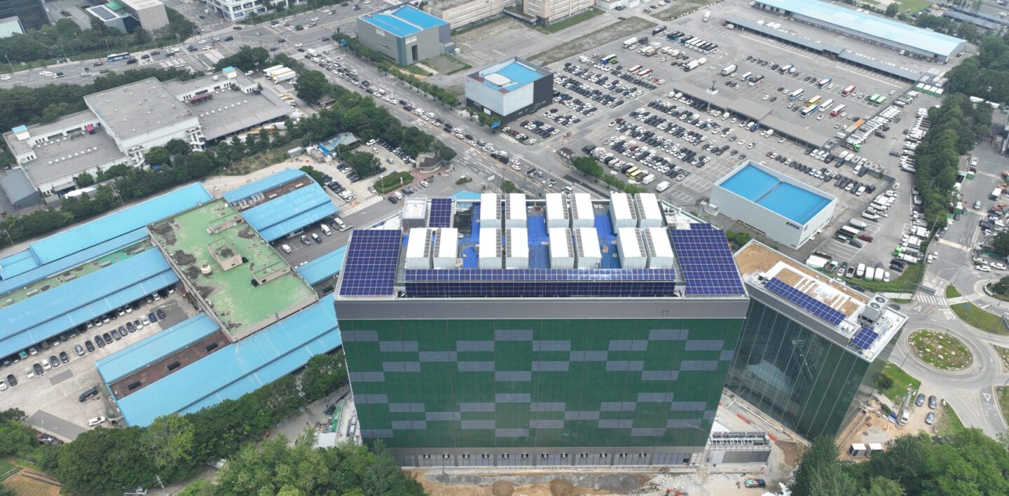 Flyover of Empyrion’s KR1 Gangnam Data Center in Seoul